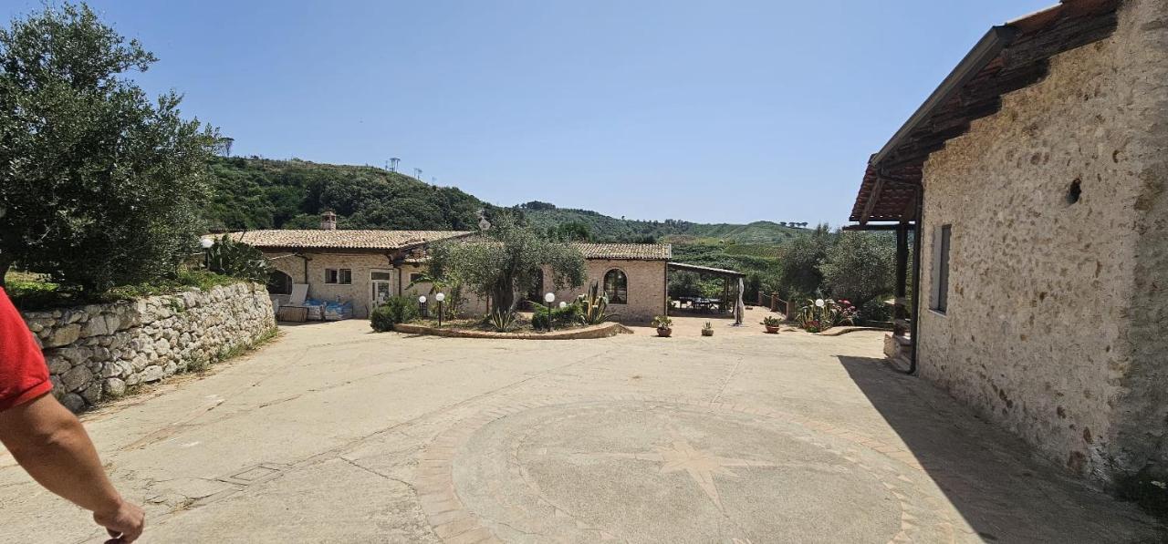 Borgo Carida - Green Family Holidays Zaccanopoli Extérieur photo